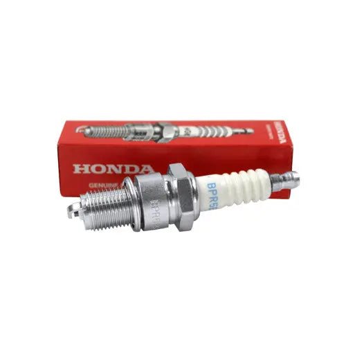 Honda GX630 / GX660 / GX690/GX700/GX800 genuine spark plug