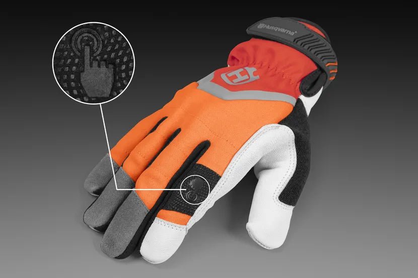 Gloves, Technical with saw protection Husqvarna